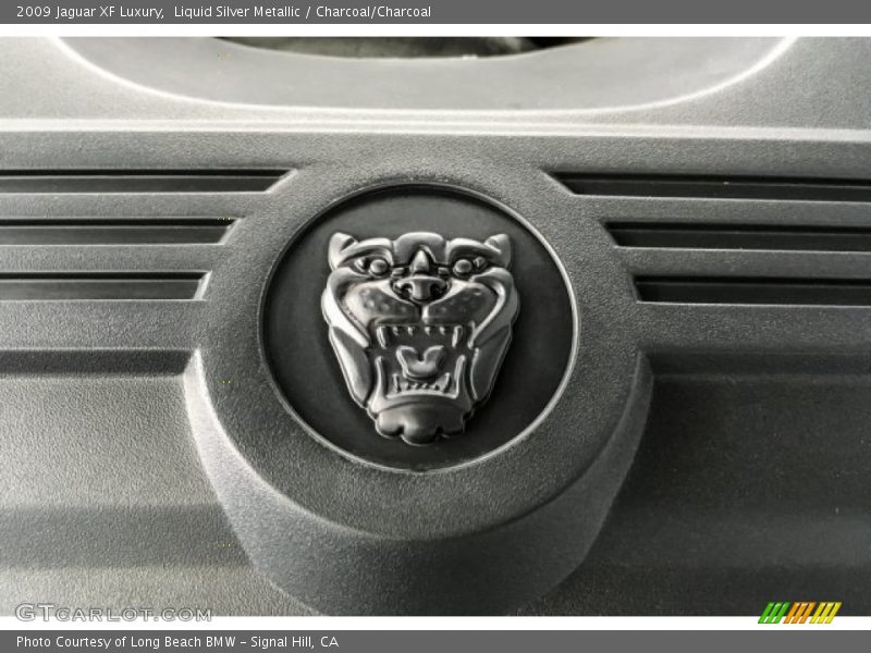 Liquid Silver Metallic / Charcoal/Charcoal 2009 Jaguar XF Luxury
