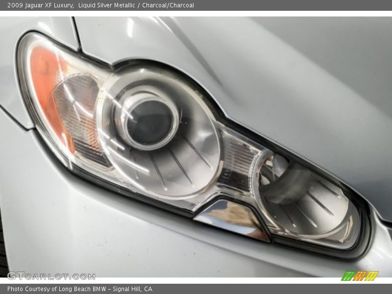 Liquid Silver Metallic / Charcoal/Charcoal 2009 Jaguar XF Luxury