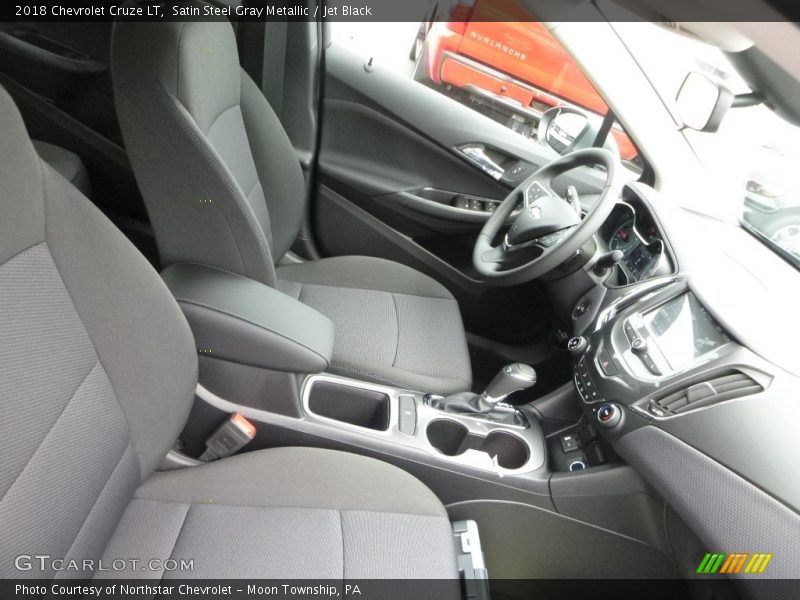 Satin Steel Gray Metallic / Jet Black 2018 Chevrolet Cruze LT