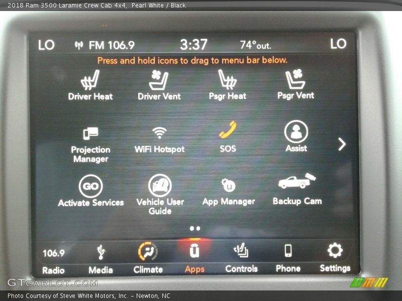 Controls of 2018 3500 Laramie Crew Cab 4x4