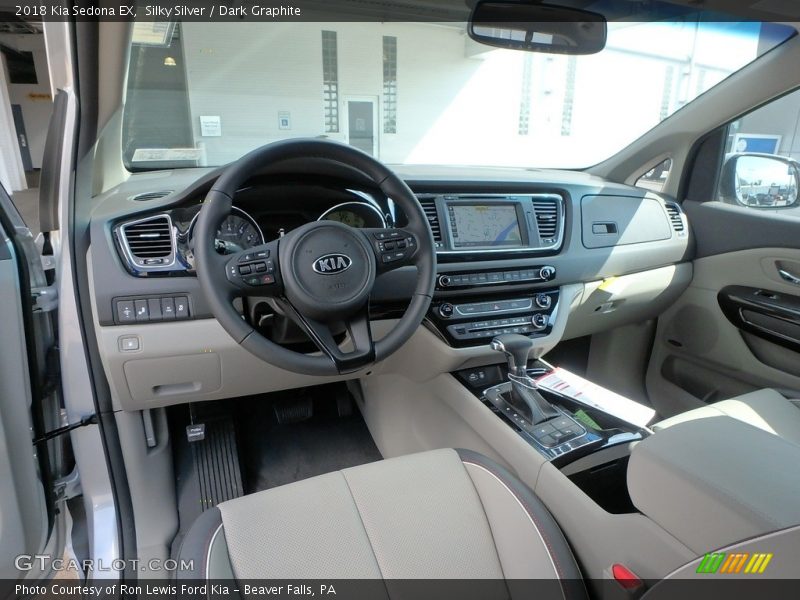 Silky Silver / Dark Graphite 2018 Kia Sedona EX