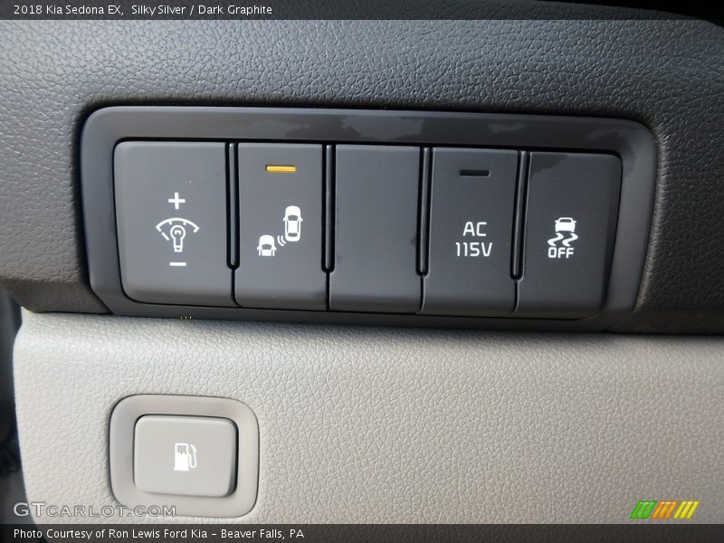 Silky Silver / Dark Graphite 2018 Kia Sedona EX