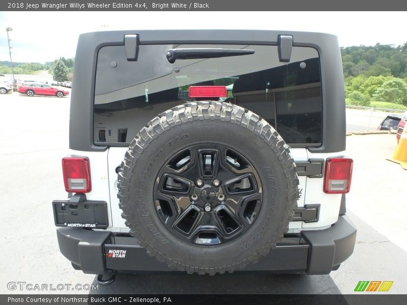 Bright White / Black 2018 Jeep Wrangler Willys Wheeler Edition 4x4