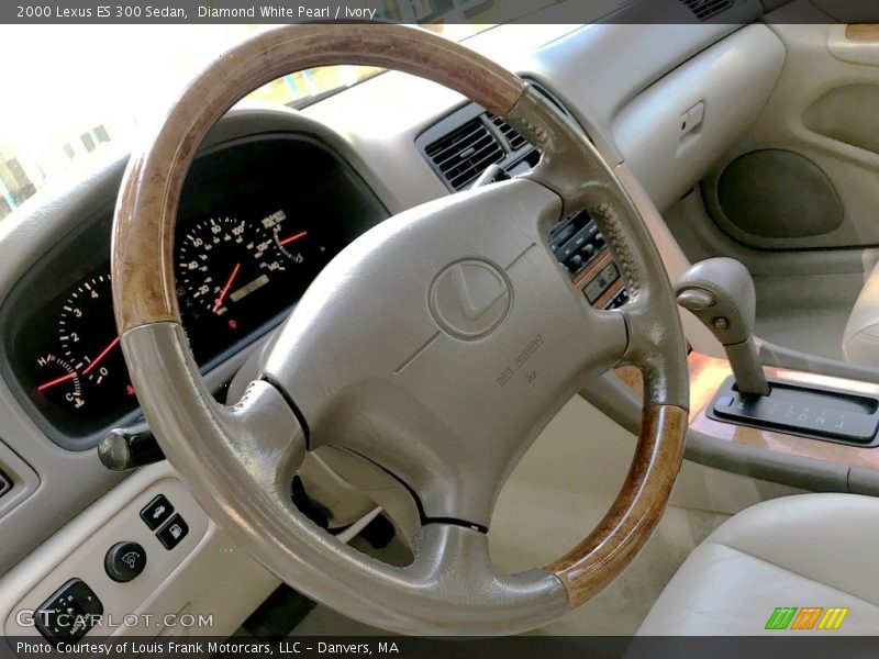 Diamond White Pearl / Ivory 2000 Lexus ES 300 Sedan