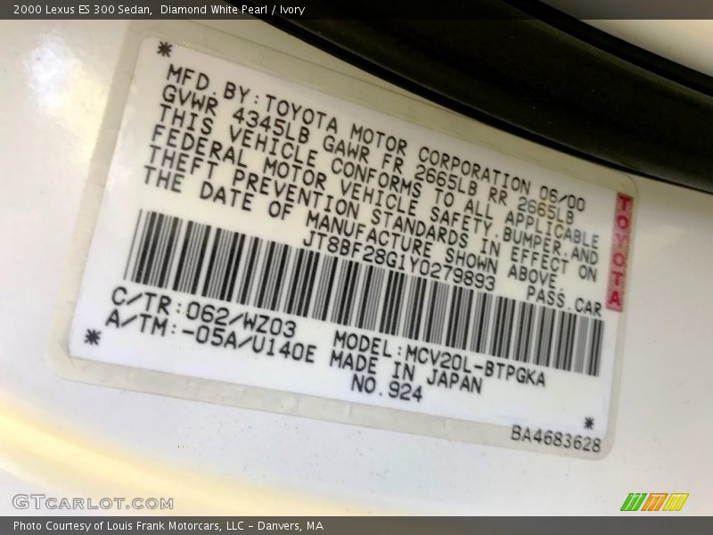Diamond White Pearl / Ivory 2000 Lexus ES 300 Sedan