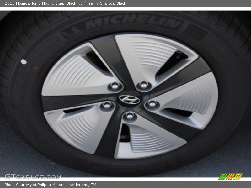 Black Noir Pearl / Charcoal Black 2018 Hyundai Ioniq Hybrid Blue
