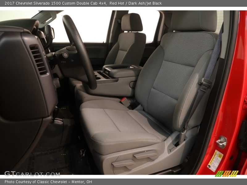 Red Hot / Dark Ash/Jet Black 2017 Chevrolet Silverado 1500 Custom Double Cab 4x4
