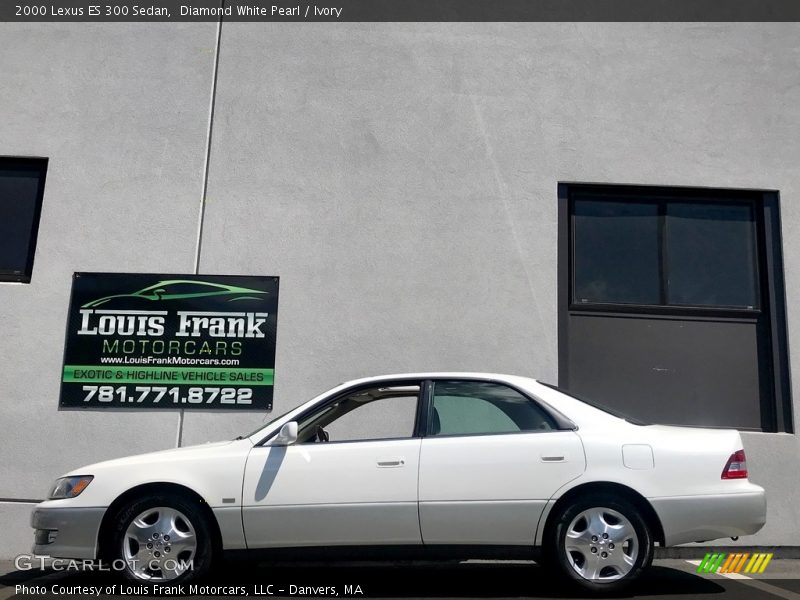 Diamond White Pearl / Ivory 2000 Lexus ES 300 Sedan