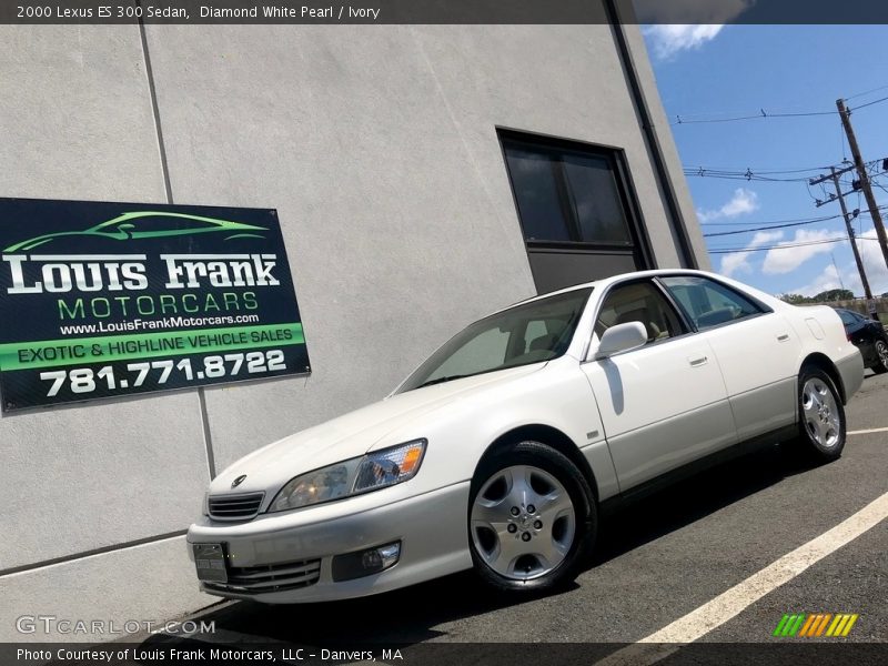 Diamond White Pearl / Ivory 2000 Lexus ES 300 Sedan