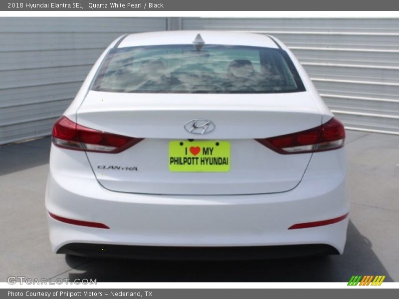 Quartz White Pearl / Black 2018 Hyundai Elantra SEL