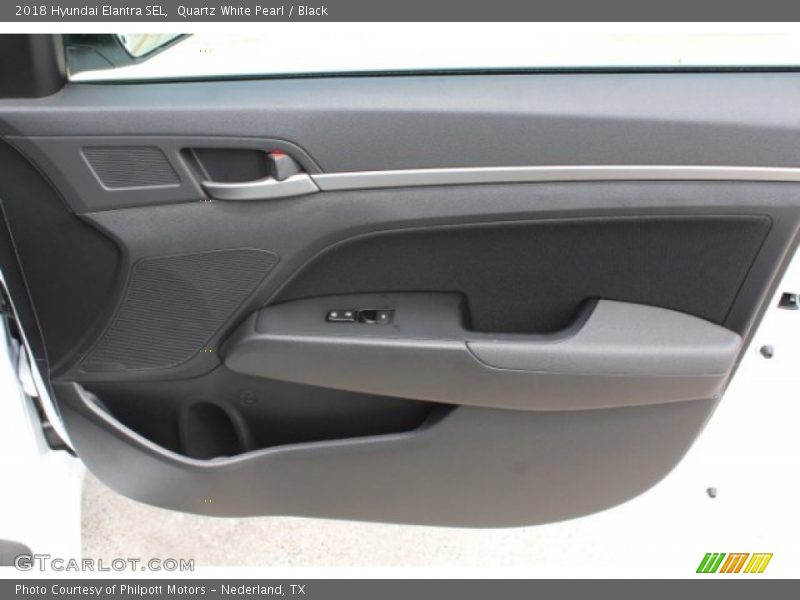 Quartz White Pearl / Black 2018 Hyundai Elantra SEL