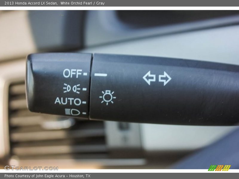 White Orchid Pearl / Gray 2013 Honda Accord LX Sedan