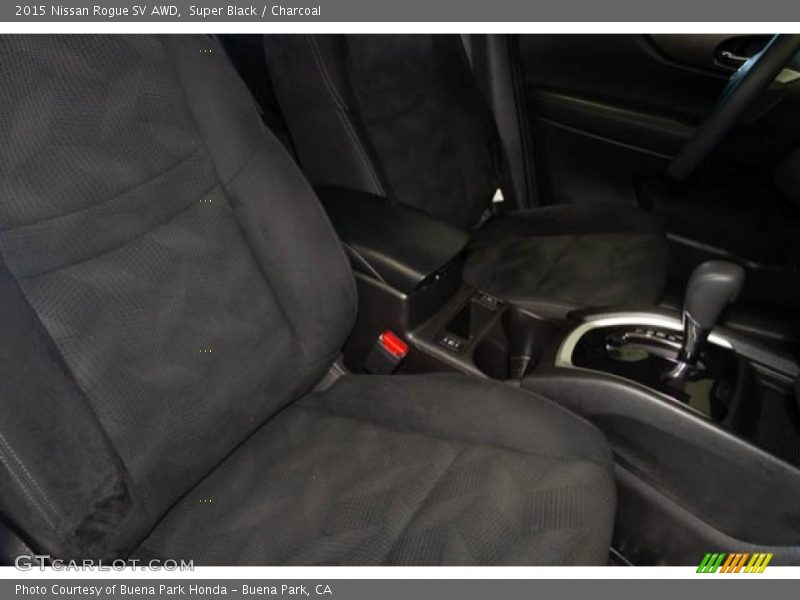 Super Black / Charcoal 2015 Nissan Rogue SV AWD