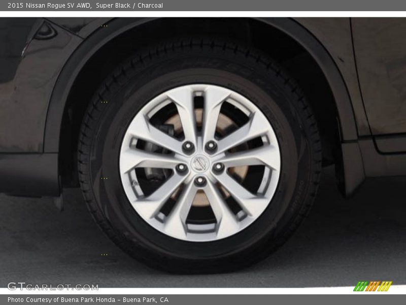 Super Black / Charcoal 2015 Nissan Rogue SV AWD