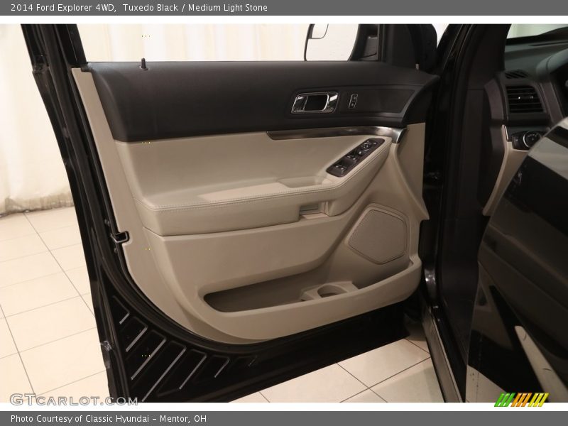 Tuxedo Black / Medium Light Stone 2014 Ford Explorer 4WD