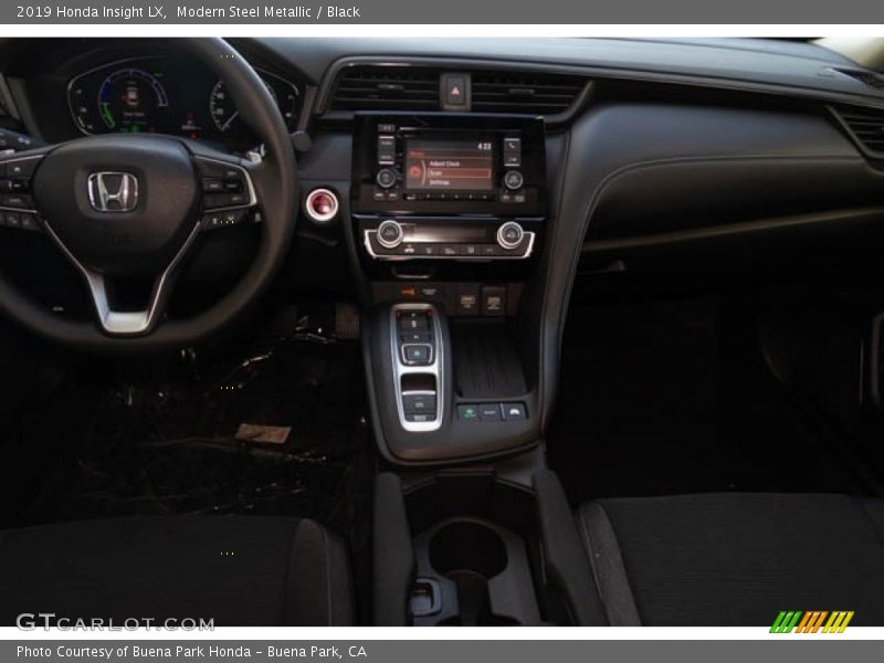 Modern Steel Metallic / Black 2019 Honda Insight LX
