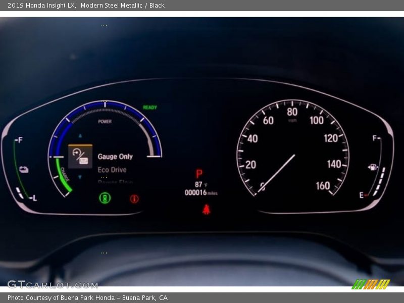 Modern Steel Metallic / Black 2019 Honda Insight LX