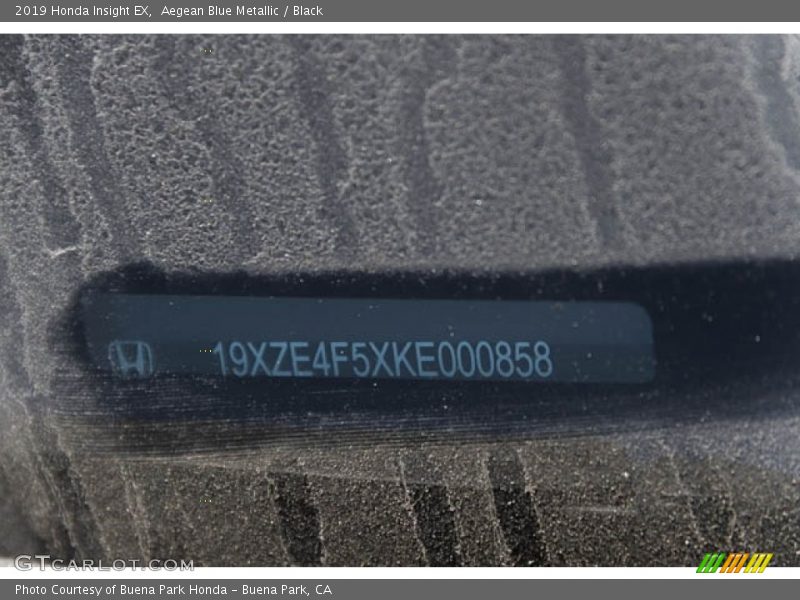 Aegean Blue Metallic / Black 2019 Honda Insight EX