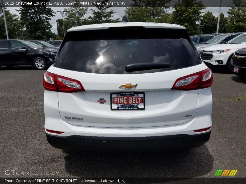 Summit White / Medium Ash Gray 2019 Chevrolet Equinox LS AWD