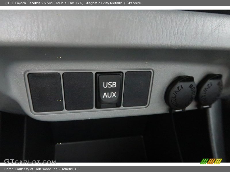 Magnetic Gray Metallic / Graphite 2013 Toyota Tacoma V6 SR5 Double Cab 4x4
