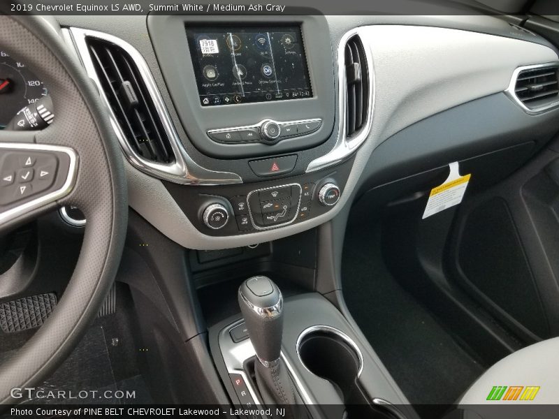 Summit White / Medium Ash Gray 2019 Chevrolet Equinox LS AWD