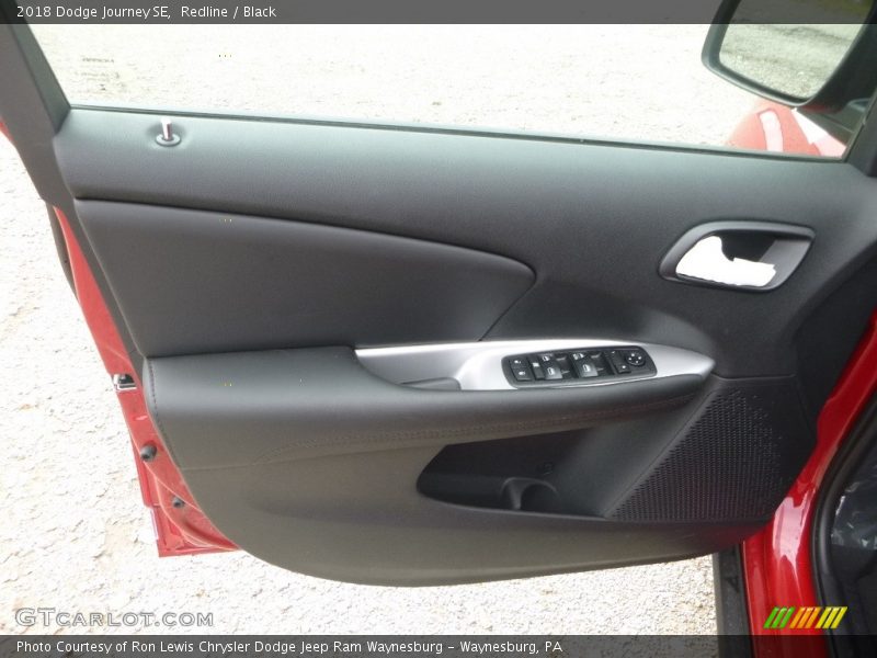Redline / Black 2018 Dodge Journey SE