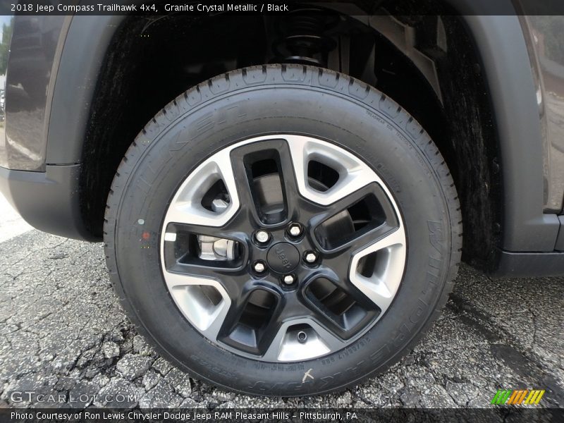 Granite Crystal Metallic / Black 2018 Jeep Compass Trailhawk 4x4