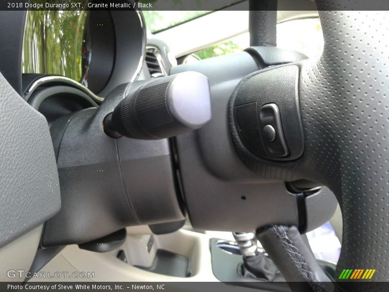 Granite Metallic / Black 2018 Dodge Durango SXT