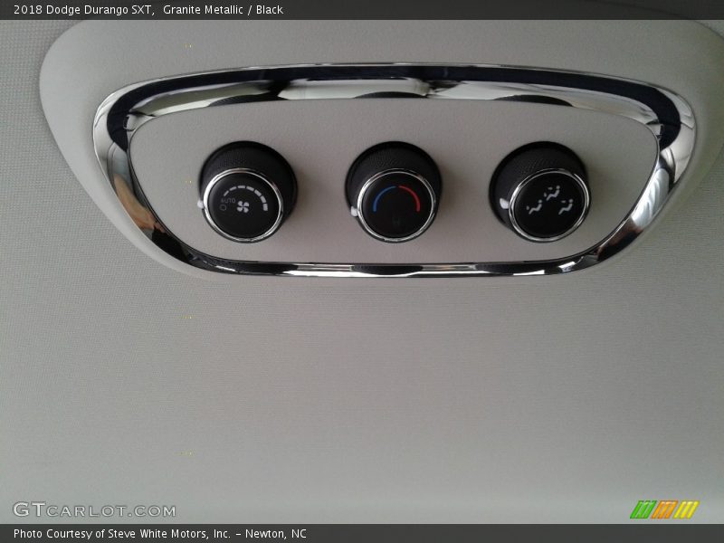 Granite Metallic / Black 2018 Dodge Durango SXT