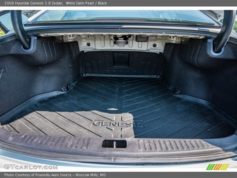 White Satin Pearl / Black 2009 Hyundai Genesis 3.8 Sedan