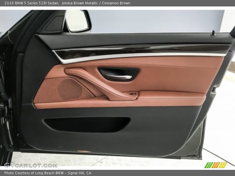 Jotoba Brown Metallic / Cinnamon Brown 2016 BMW 5 Series 528i Sedan