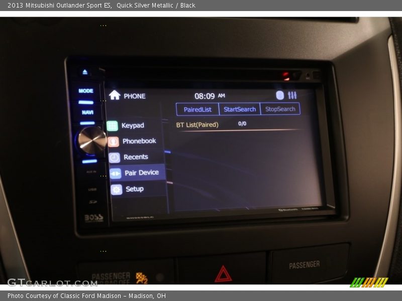 Quick Silver Metallic / Black 2013 Mitsubishi Outlander Sport ES