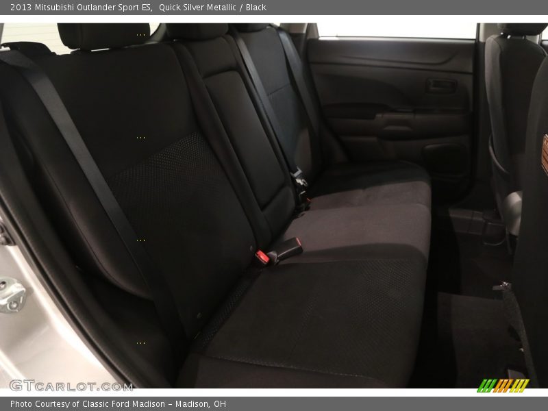 Quick Silver Metallic / Black 2013 Mitsubishi Outlander Sport ES