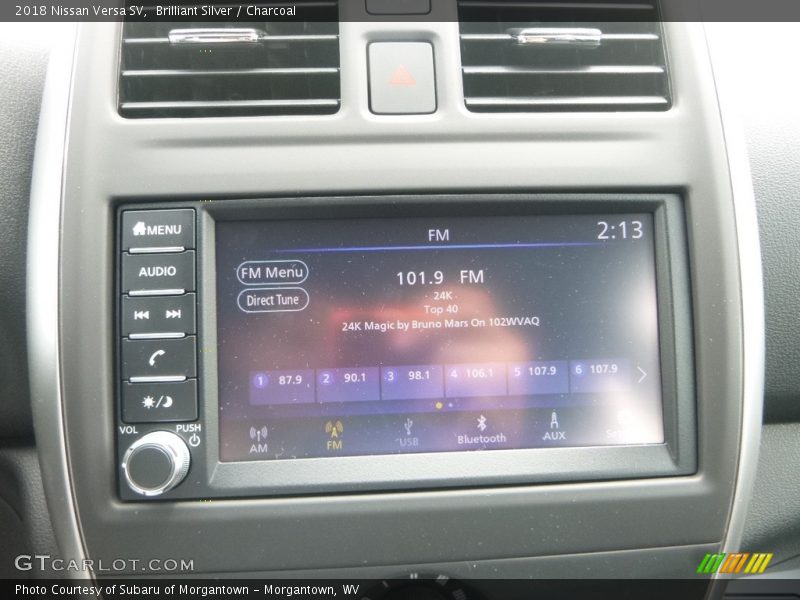 Brilliant Silver / Charcoal 2018 Nissan Versa SV