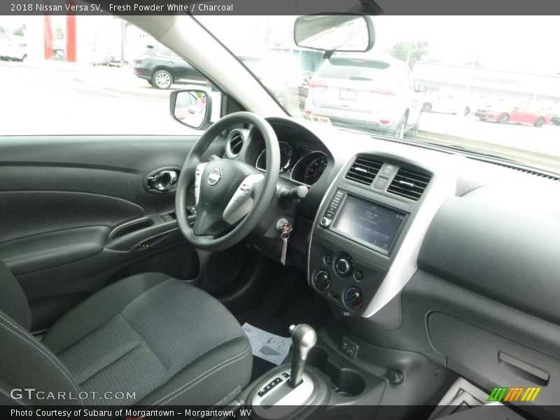 Fresh Powder White / Charcoal 2018 Nissan Versa SV