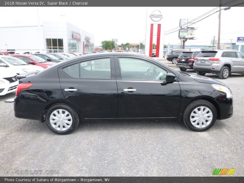 Super Black / Charcoal 2018 Nissan Versa SV