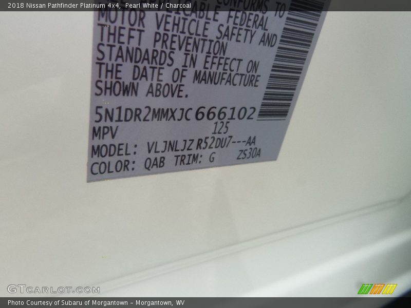 Pearl White / Charcoal 2018 Nissan Pathfinder Platinum 4x4