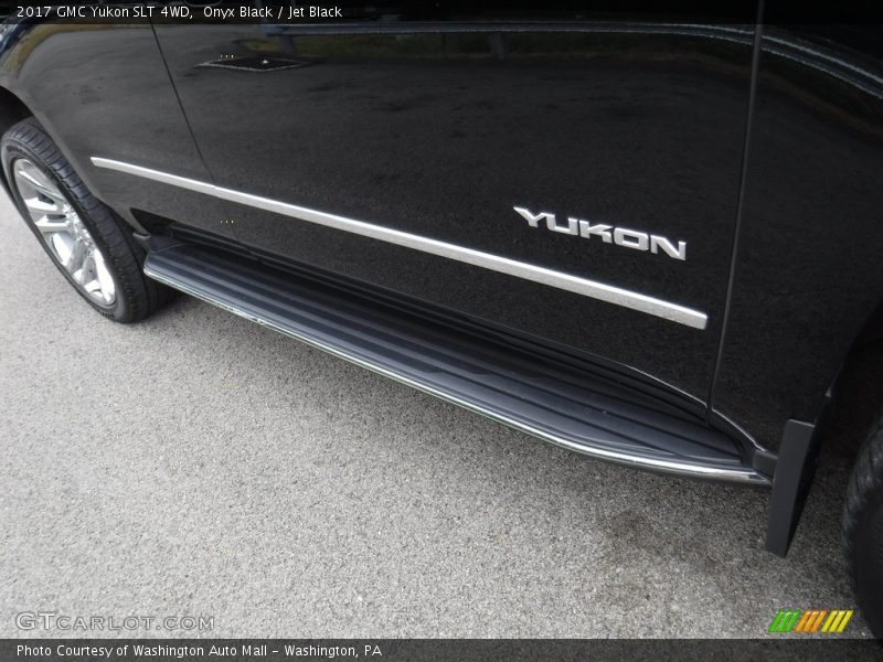 Onyx Black / Jet Black 2017 GMC Yukon SLT 4WD