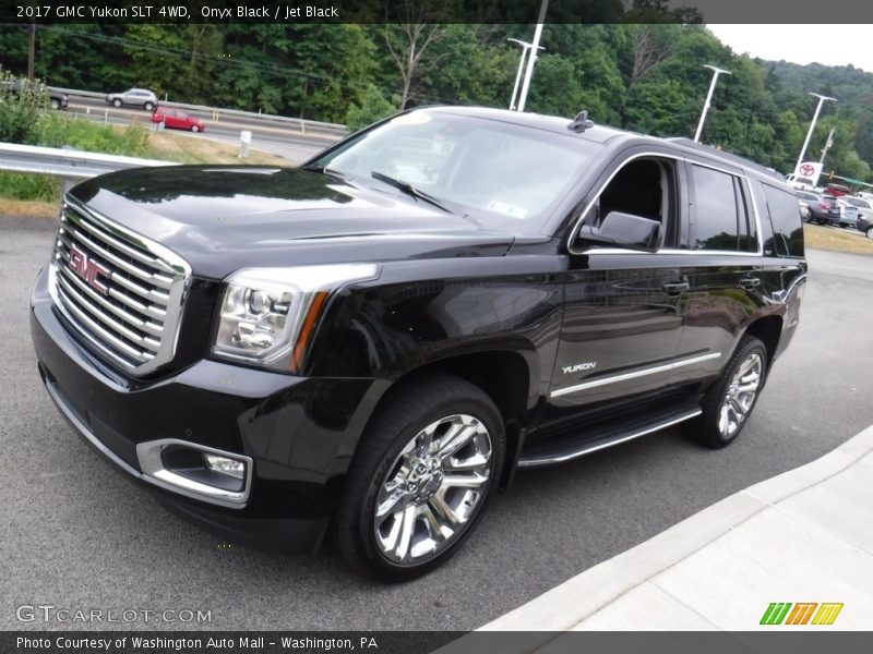 Onyx Black / Jet Black 2017 GMC Yukon SLT 4WD
