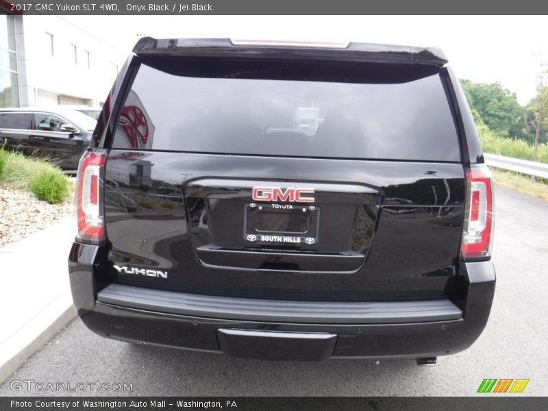 Onyx Black / Jet Black 2017 GMC Yukon SLT 4WD