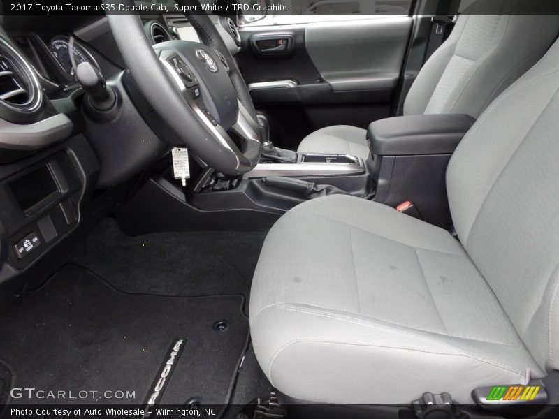 Super White / TRD Graphite 2017 Toyota Tacoma SR5 Double Cab