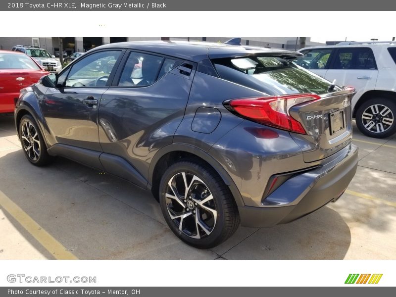 Magnetic Gray Metallic / Black 2018 Toyota C-HR XLE