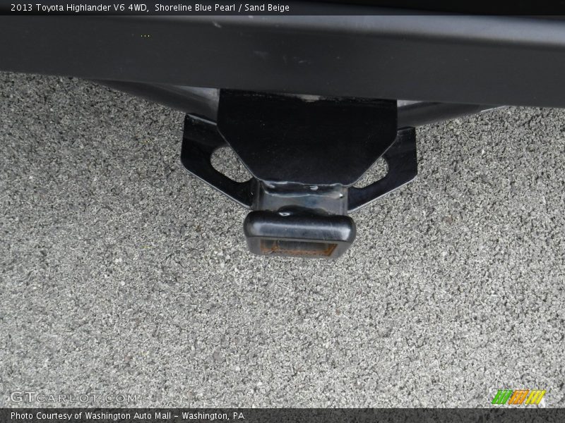 Shoreline Blue Pearl / Sand Beige 2013 Toyota Highlander V6 4WD