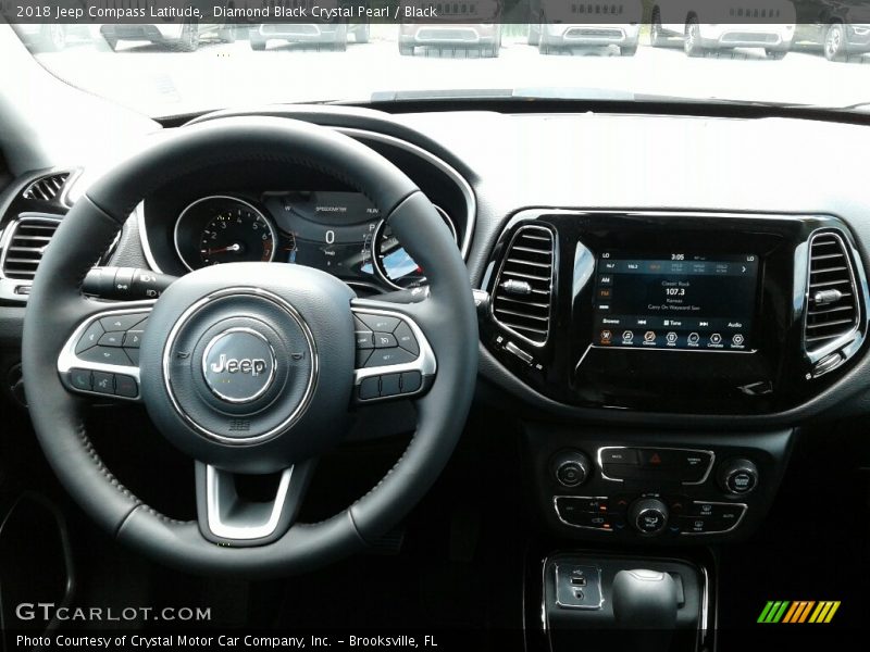 Diamond Black Crystal Pearl / Black 2018 Jeep Compass Latitude