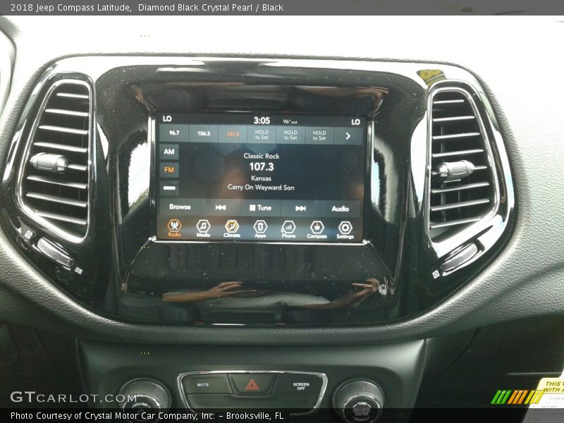 Diamond Black Crystal Pearl / Black 2018 Jeep Compass Latitude