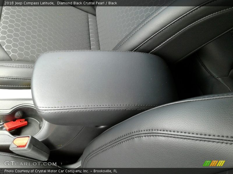 Diamond Black Crystal Pearl / Black 2018 Jeep Compass Latitude