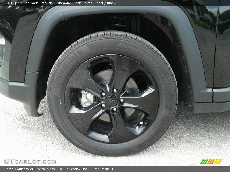 Diamond Black Crystal Pearl / Black 2018 Jeep Compass Latitude