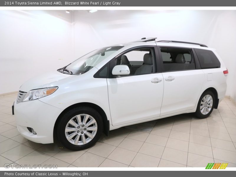 Blizzard White Pearl / Light Gray 2014 Toyota Sienna Limited AWD