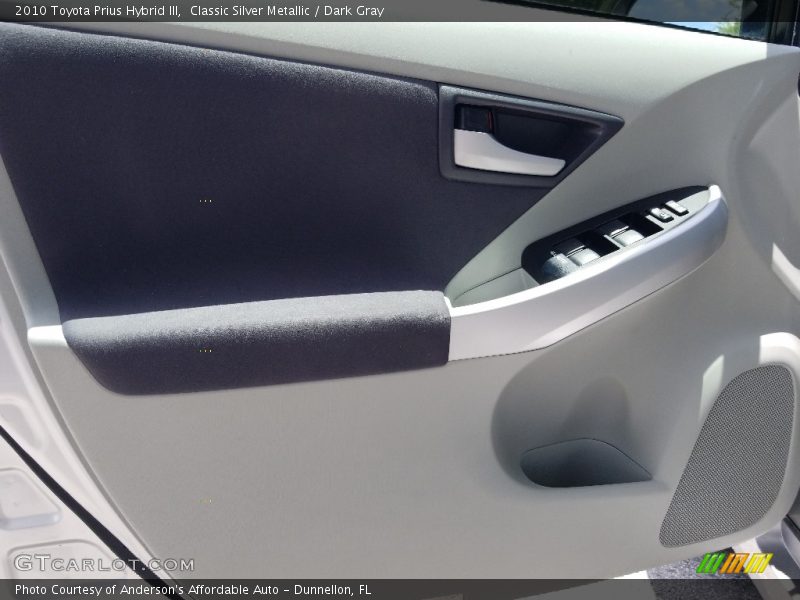 Classic Silver Metallic / Dark Gray 2010 Toyota Prius Hybrid III