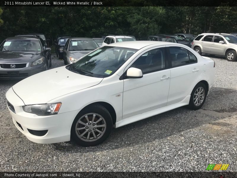 Wicked White Metallic / Black 2011 Mitsubishi Lancer ES